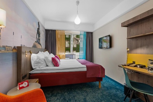 Richmond Hotel image 21